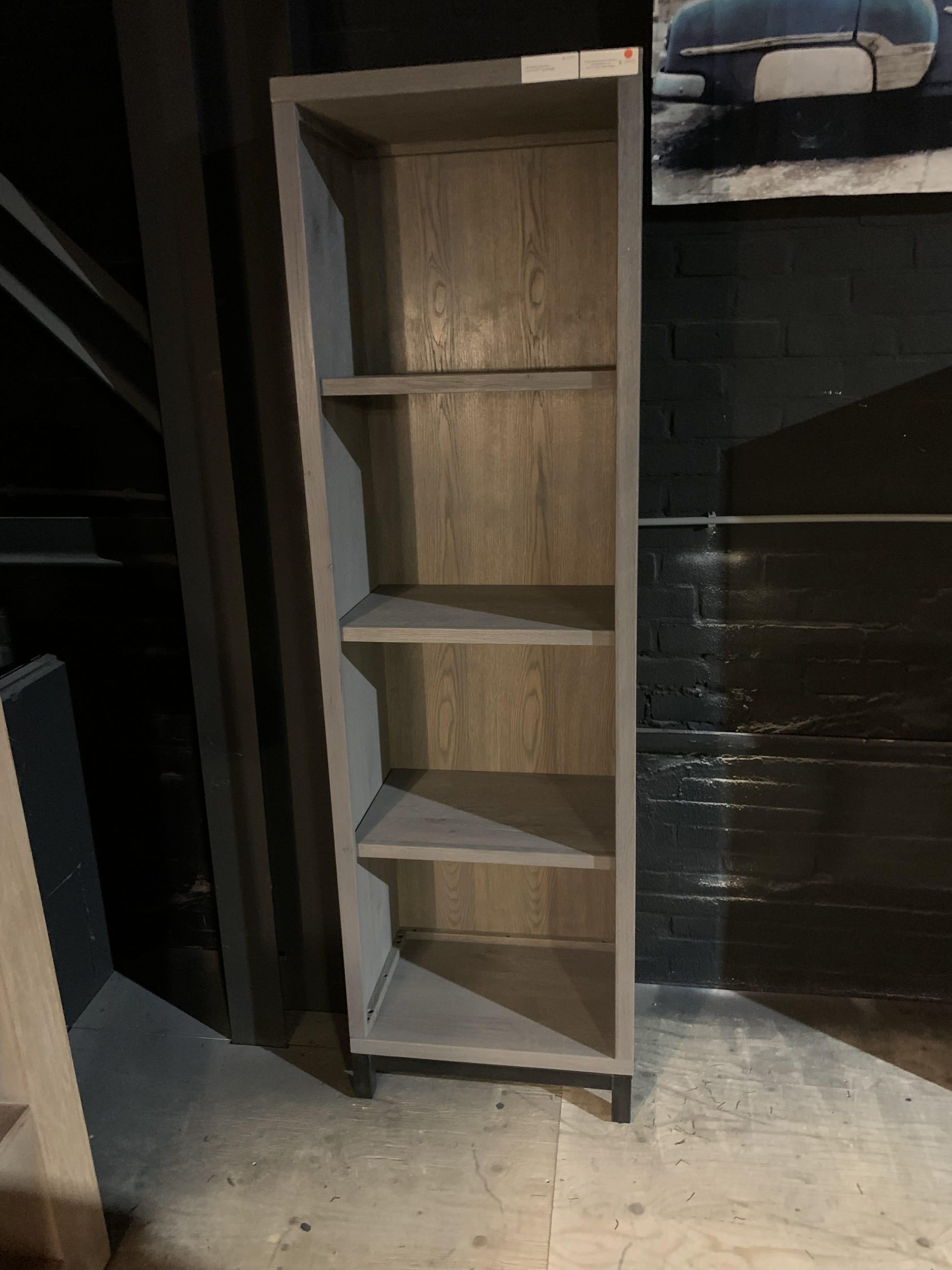 Showmodel Tower Living Boekenkast Corfu Eiken