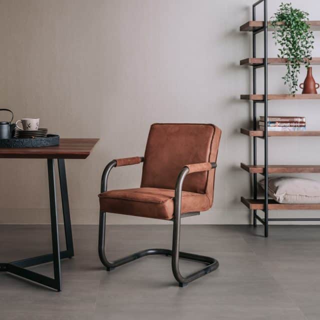 Tower Living eetkamerstoel Volano met arm cognac