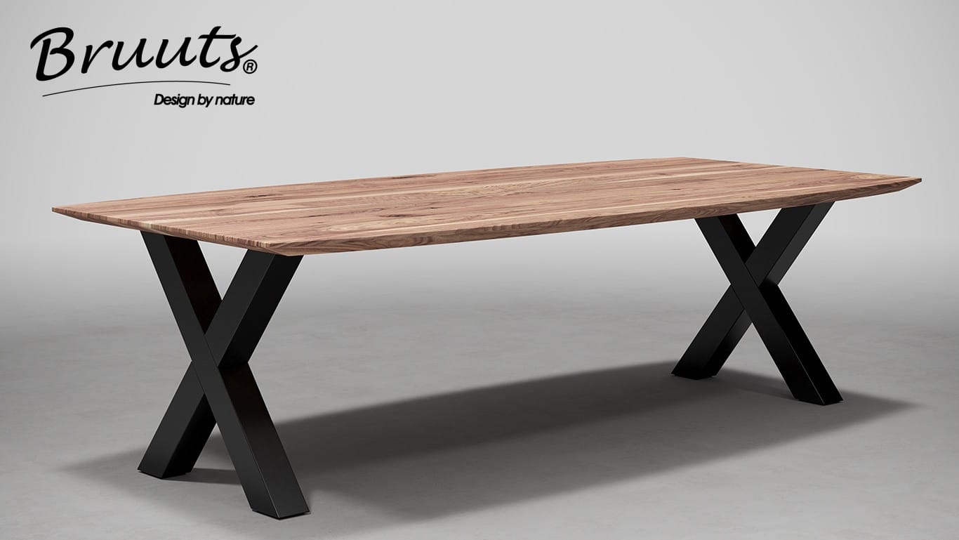 SHOWMODEL UrbanSofa Bruuts eettafel Eclipse verjongde rand X onderstel metaal 240 cm onbehandeld acacia