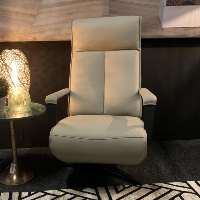 SHOWMODEL Meubelcity relaxfauteuil Soest grijs