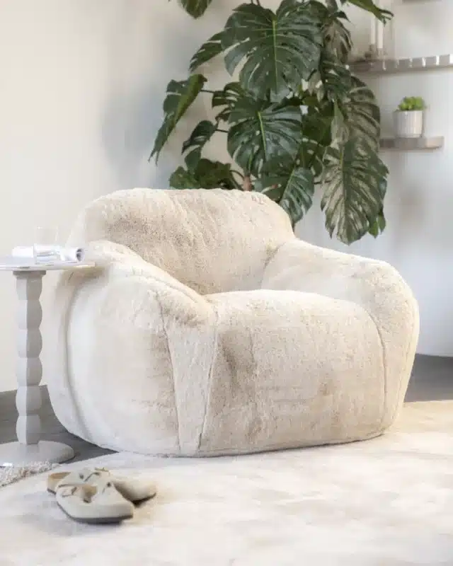 By-Boo fauteuil Hug met arm beige