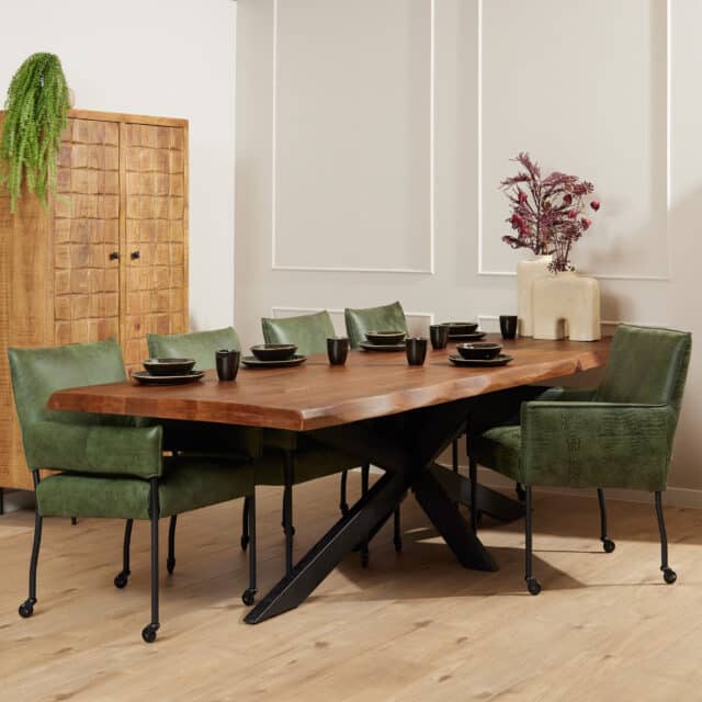 Starfurn Boomstamtafel Boston 300 Cm
