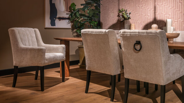 UrbanSofa eetkamerstoel Dionne met arm