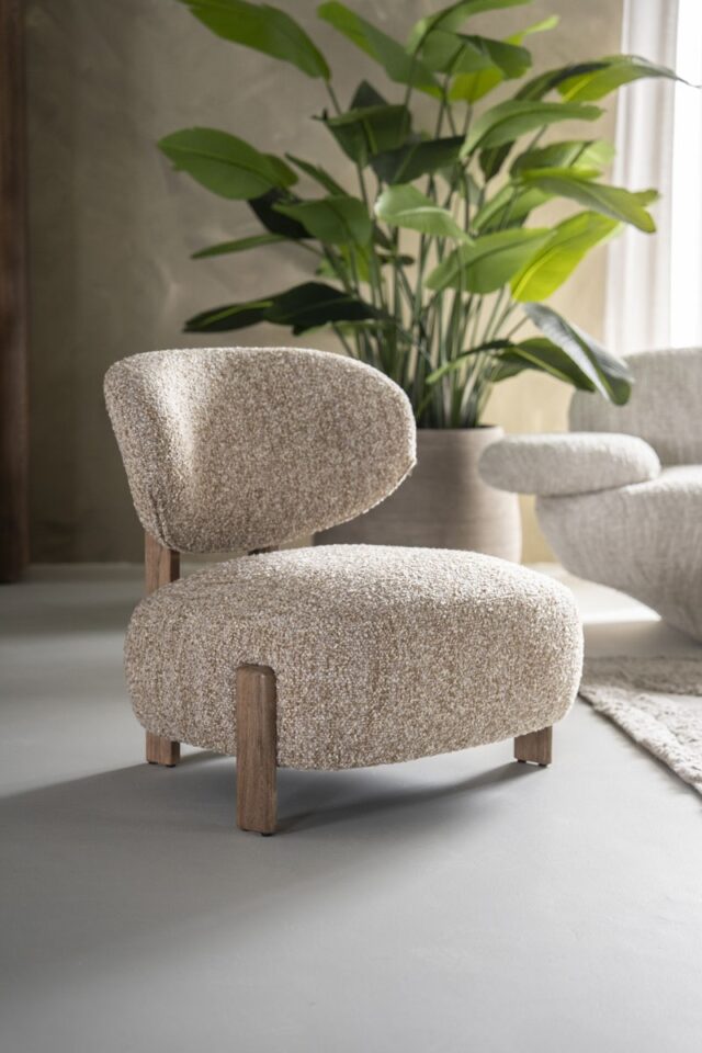 Eleonora fauteuil Reza beige onderstel bruin